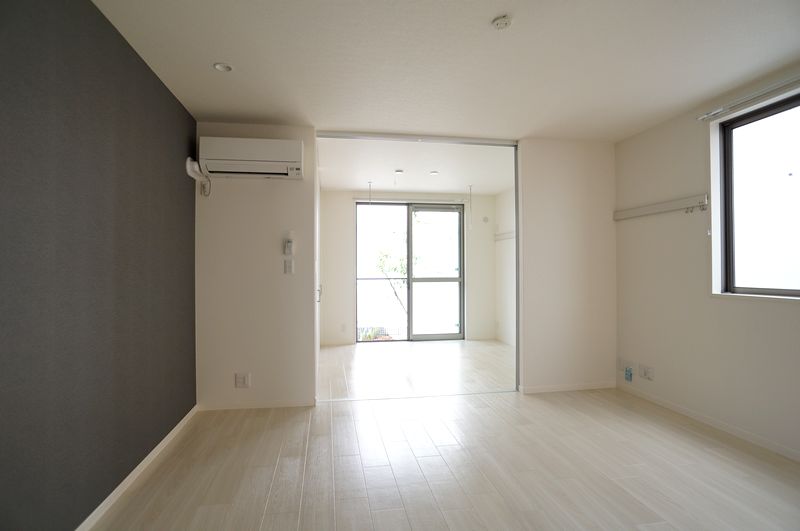 エスポアール菊名 102号-2