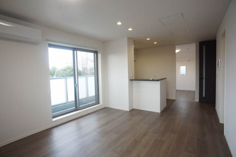 Ｌ’ｅｓｓｏｒ 302号-2