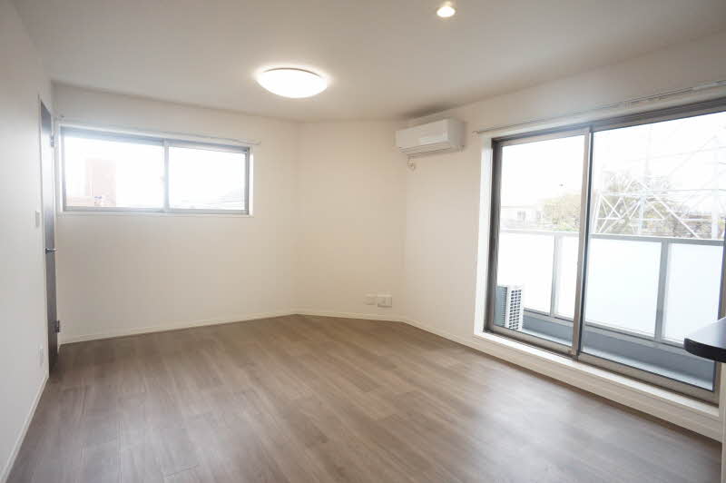 Ｌ’ｅｓｓｏｒ 302号-3