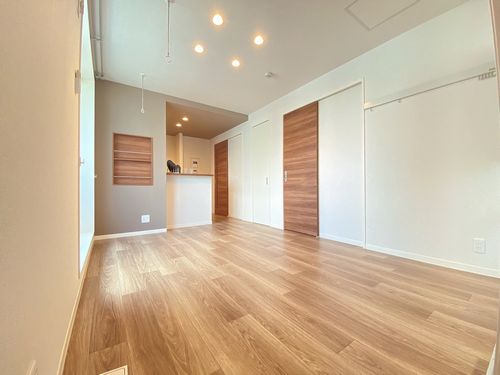 NOTE ambientali 横浜 401号-2