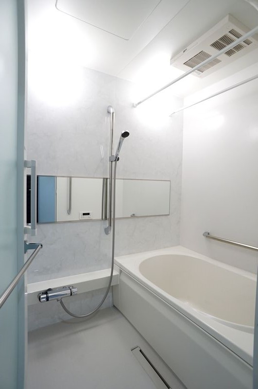 メゾン　エディアン　大倉山 106号-9