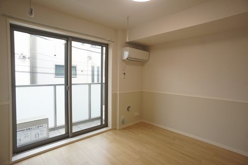 Ｇｒｅｅｎａｇｅ 303号-5