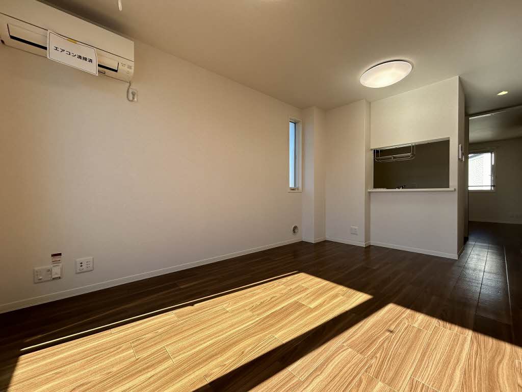 ウェルシーフィールドⅡ三ッ沢 203号-2