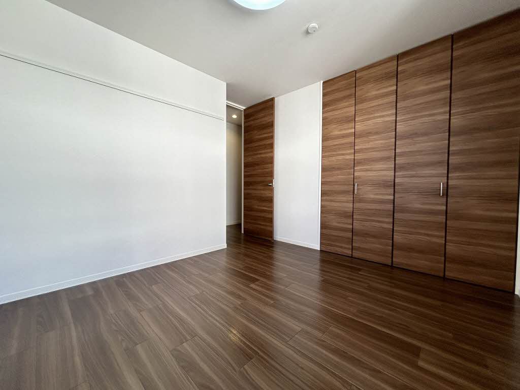 ウェルシーフィールドⅡ三ッ沢 203号-5