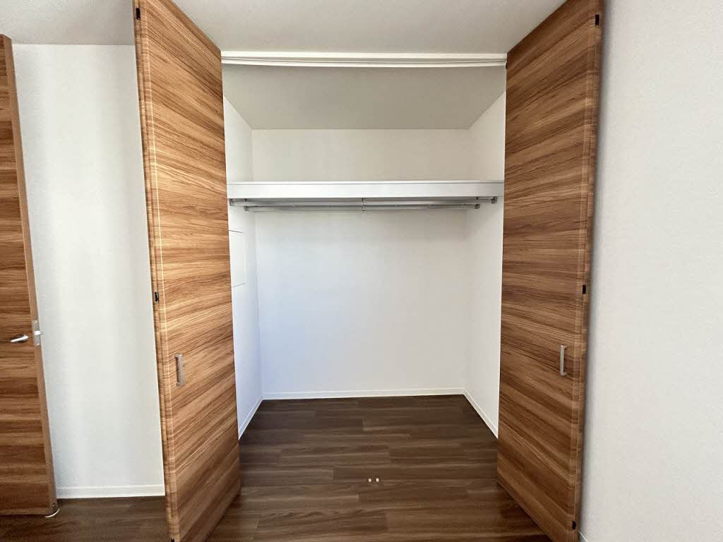 ウェルシーフィールドⅡ三ッ沢 203号-8