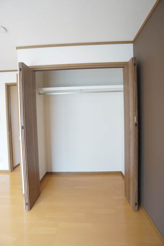 ドミール・シャルマン 102号-6