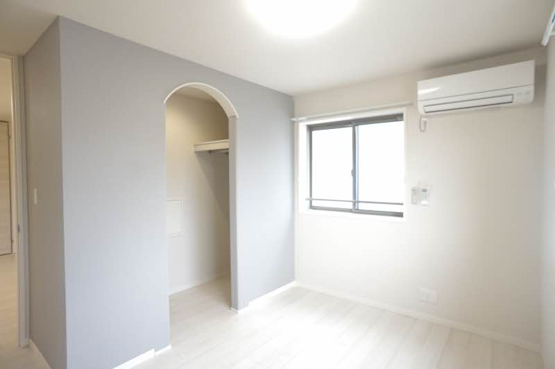 フォレナブルー鶴ヶ峰 301号-6