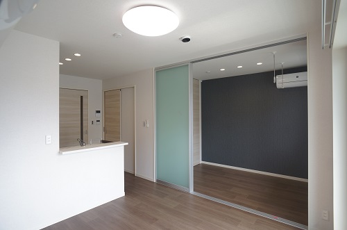 アヴァンセ横濱鶴ヶ峰 202号-2