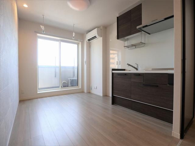 アロカリア 402号-3