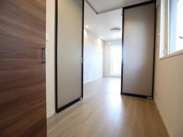 アロカリア 402号-6