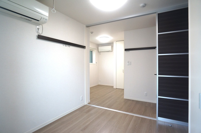 コンフォーザ鶴ヶ峰 206号-5