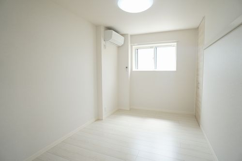 ナヴァン　スカイ 302号-4