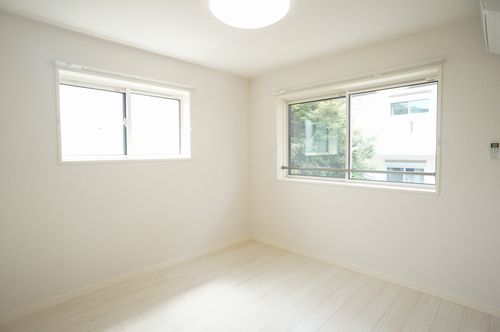 ナヴァン　スカイ 302号-5