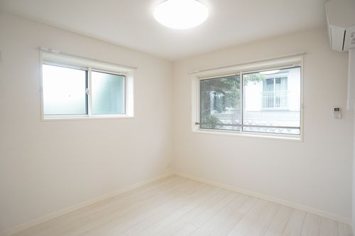 ナヴァン　スカイ 302号-9