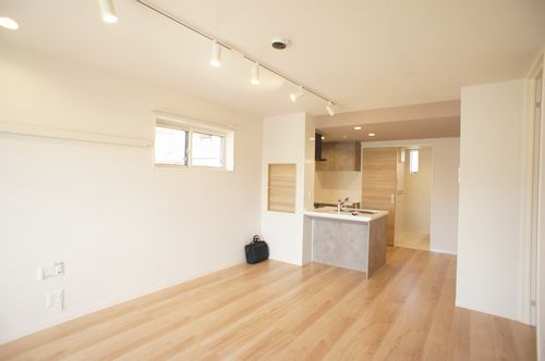 コモコート 102号-4