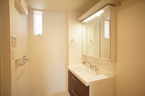 コモコート 102号-7