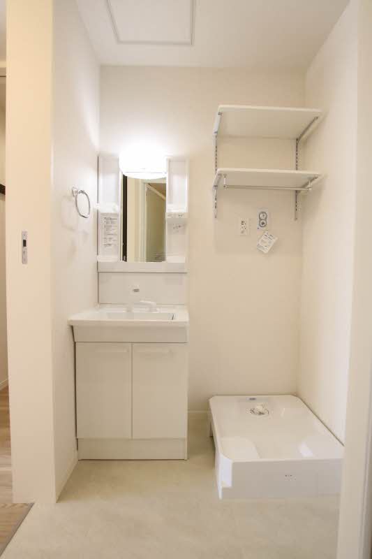 エイチ．エム　レジデンス 205号-8