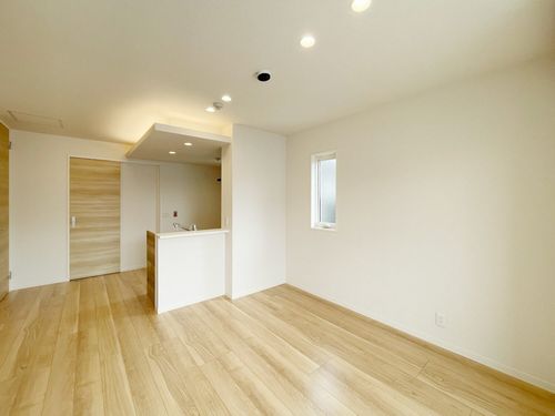 メゾン・ド・リヴェール 202号-3