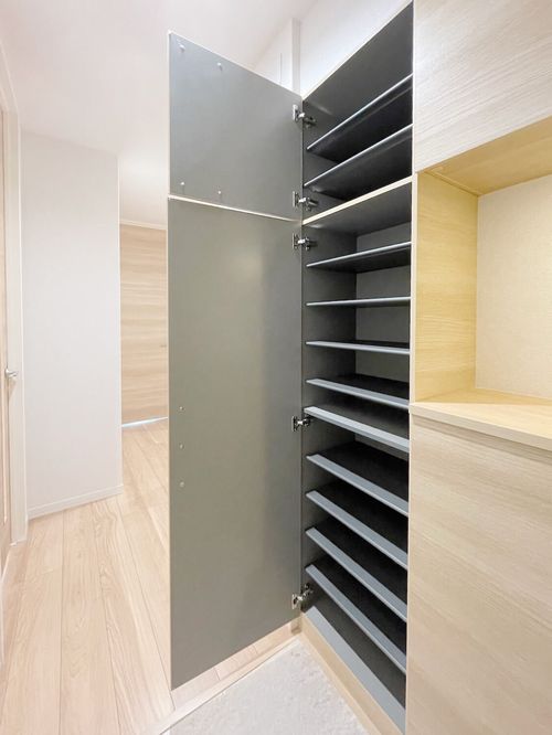 メゾン・ド・リヴェール 202号-11