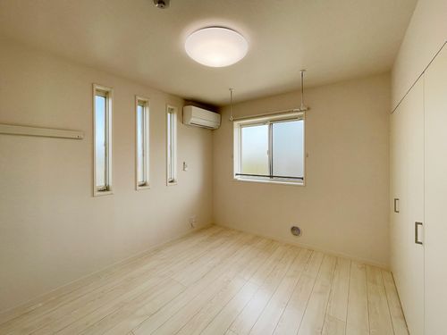 メゾン・ド・リヴェール 301号-11