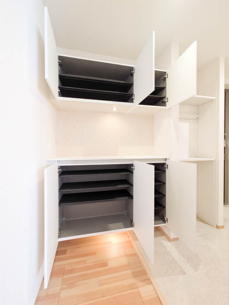 サンベレオ大倉山Ⅲ 201号-6