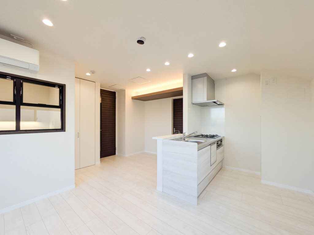 ＴＪＰ白楽 303号-2