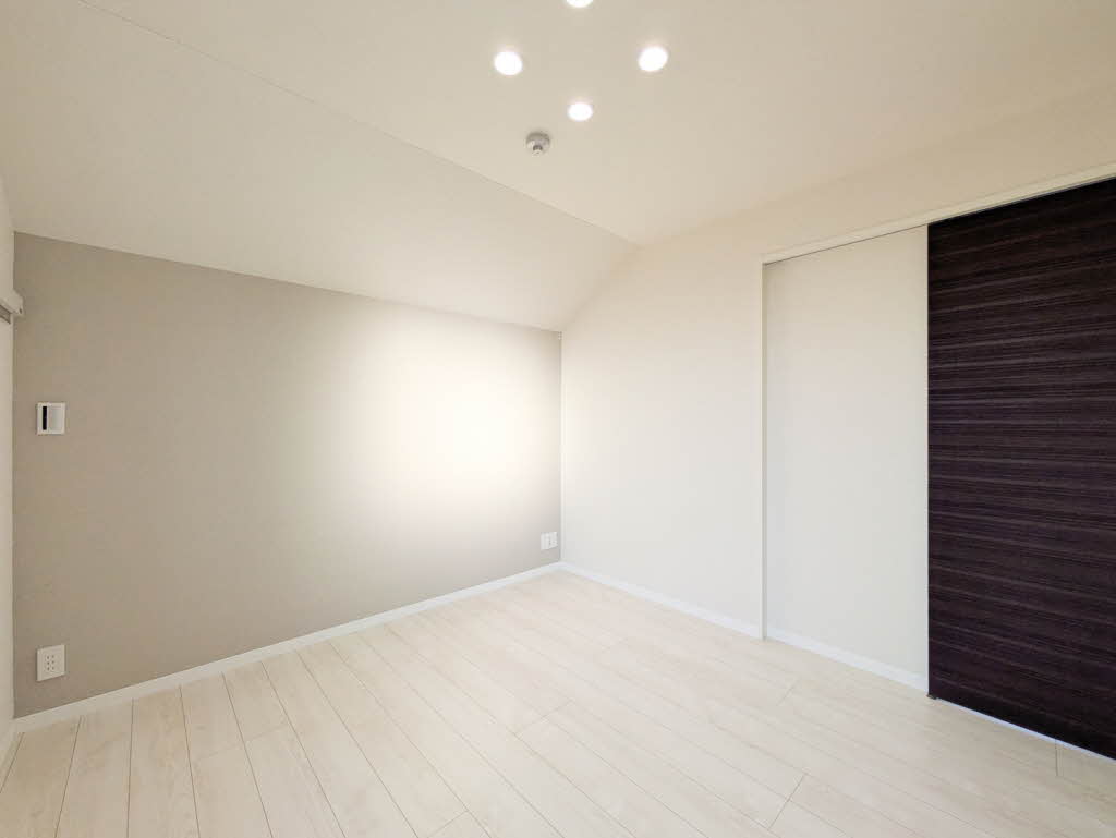 ＴＪＰ白楽 303号-8