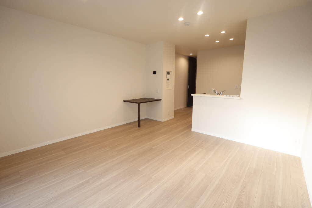 ラ　プラール 203号-7