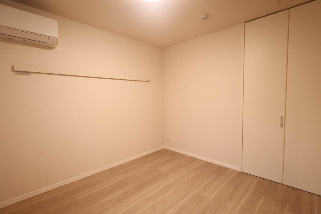 ラ　プラール 203号-8