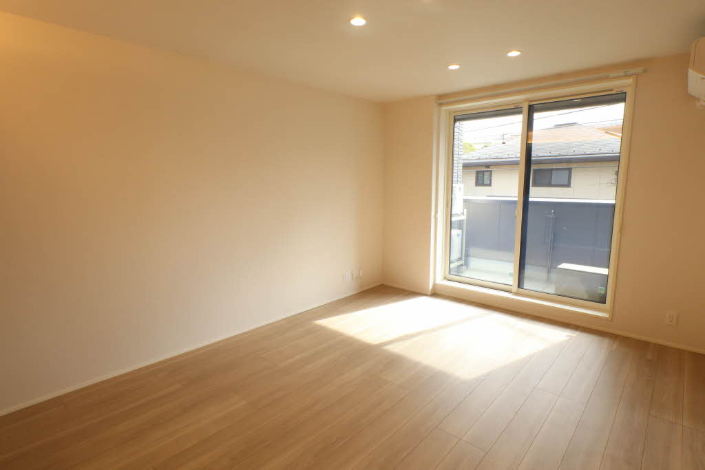 シャーメゾン横浜鶴見 201号-3