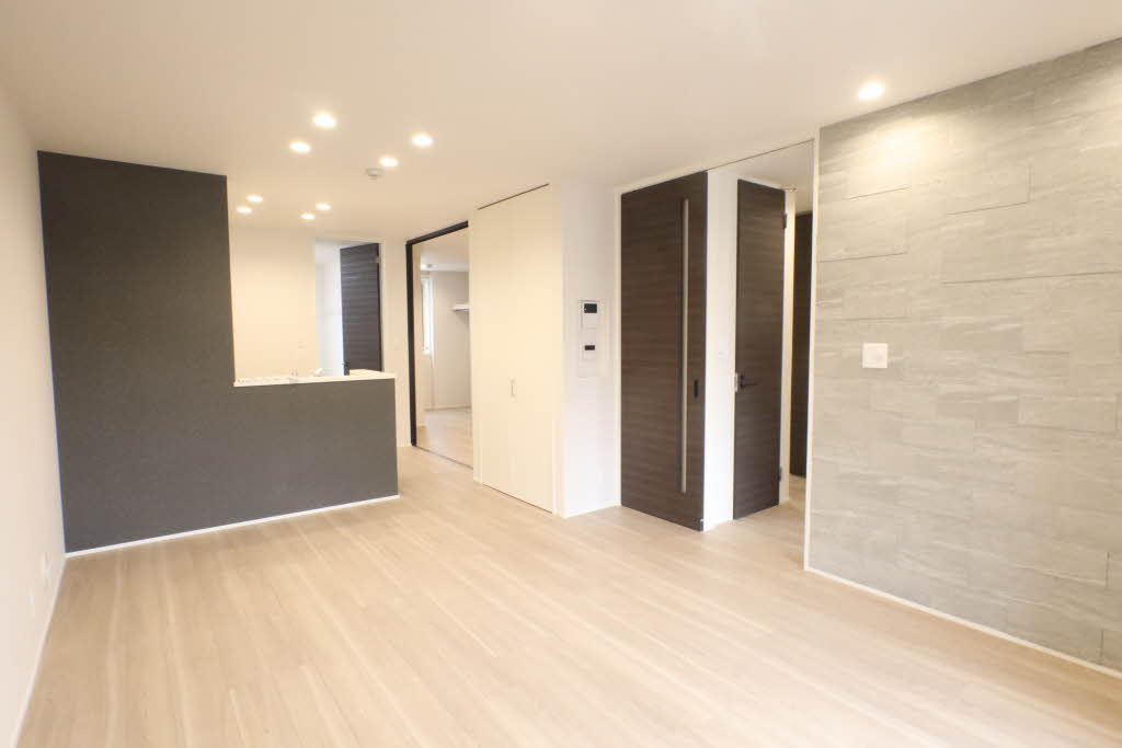 シャーメゾン横浜鶴見 203号-2