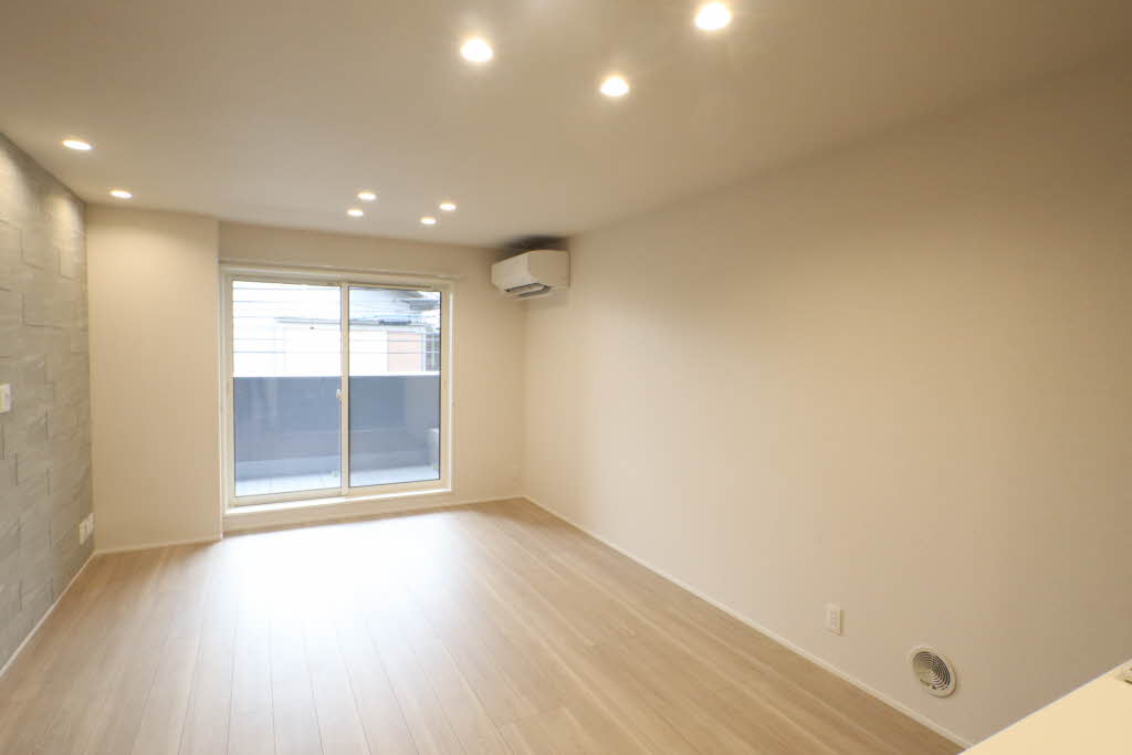 シャーメゾン横浜鶴見 203号-3