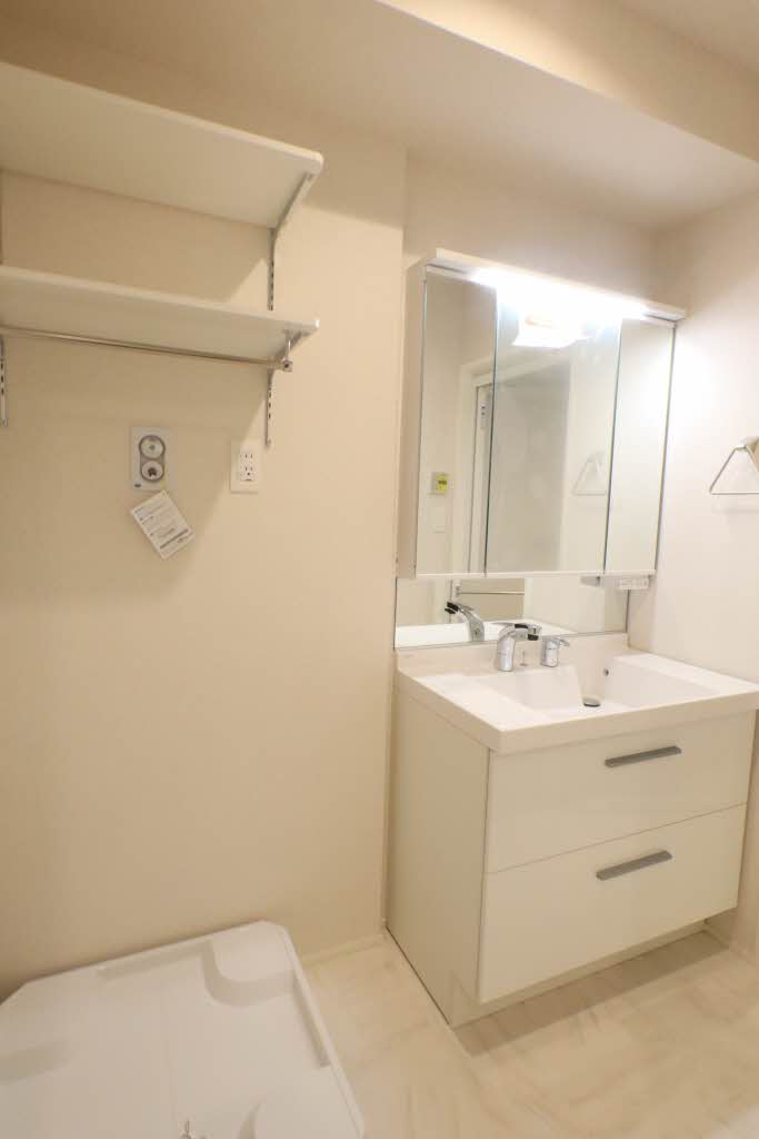 シャーメゾン横浜鶴見 203号-9