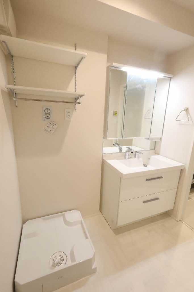 シャーメゾン横浜鶴見 303号-9