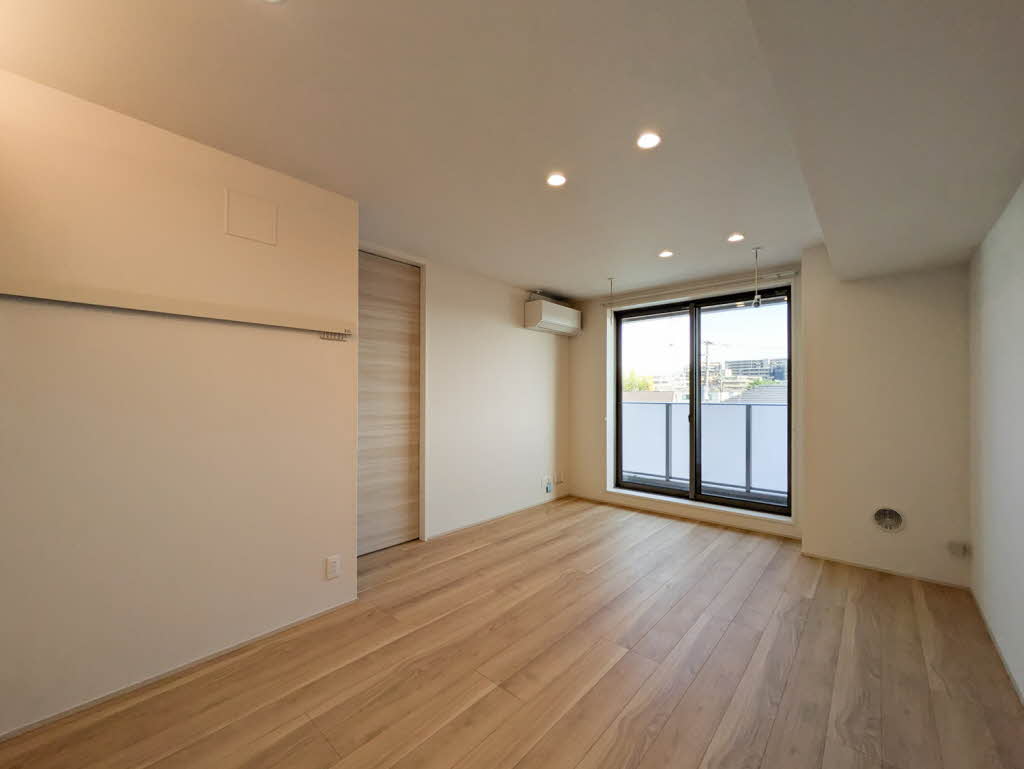 レフィシア 303号-3