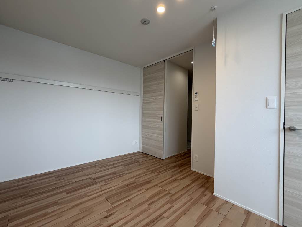 アジュールモア長津田 202号-5