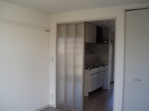 ホロン六浦 103号-2