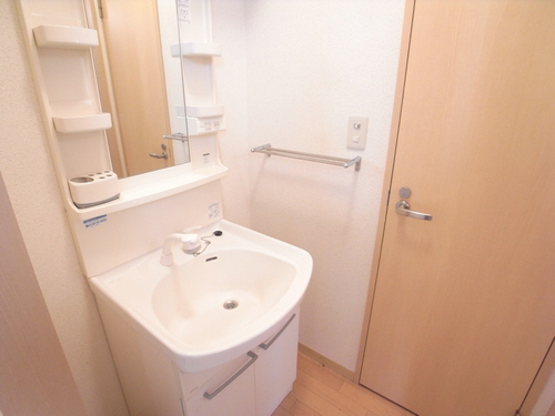 ＰＬＡＮＤＬＥ　ＫＩＫＵＮＡ 203号-7