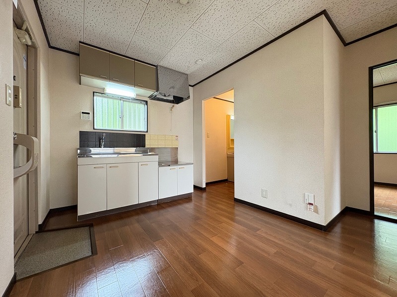 アベニール七国 202号-4