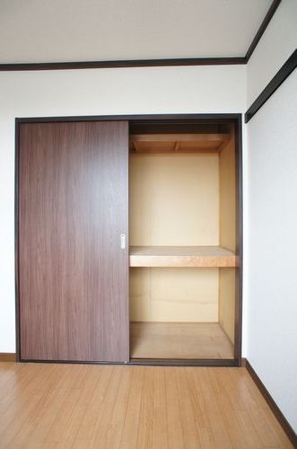 ルミナール坂本 203号-4