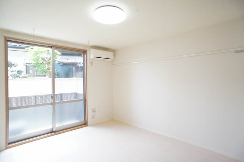 グランドゥール三ツ沢 103号-2