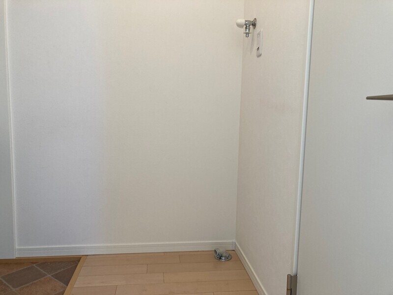 アザーレ栗谷 205号-7