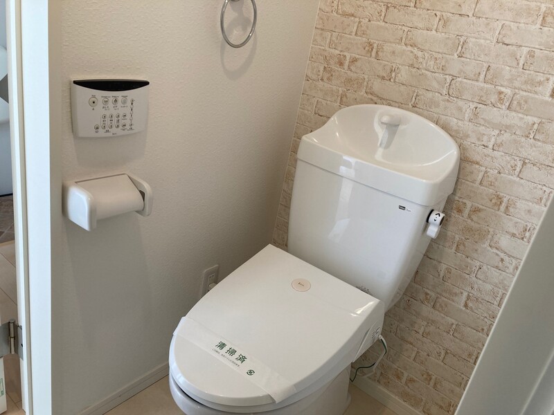 アザーレ栗谷 205号-8