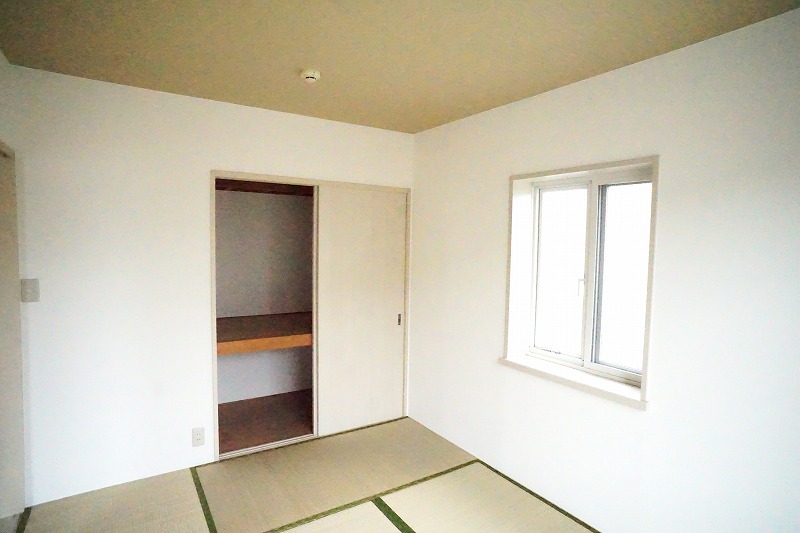 メゾン・ドゥ・リヴィエール 103号-4