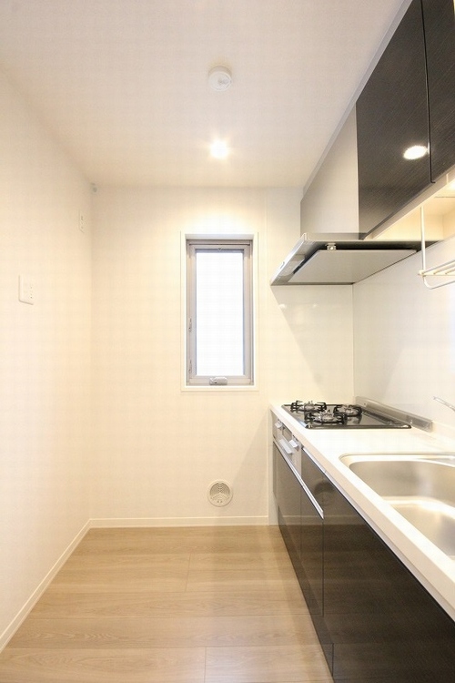 ブランメゾン本牧 302号-7