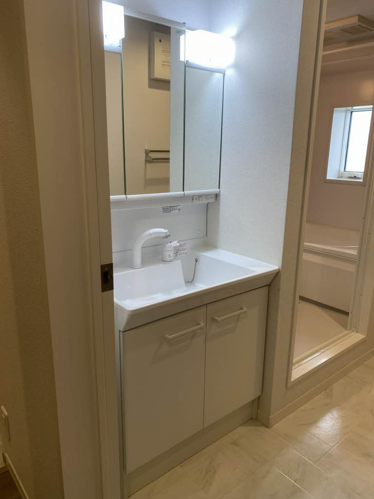 メゾン　ド　リブロン 203号-10