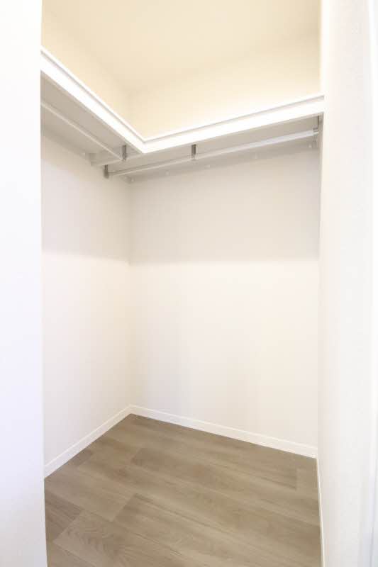 マ・モール弘明寺Ⅵ 201号-5