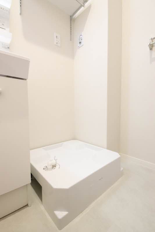 マ・モール弘明寺Ⅵ 201号-11