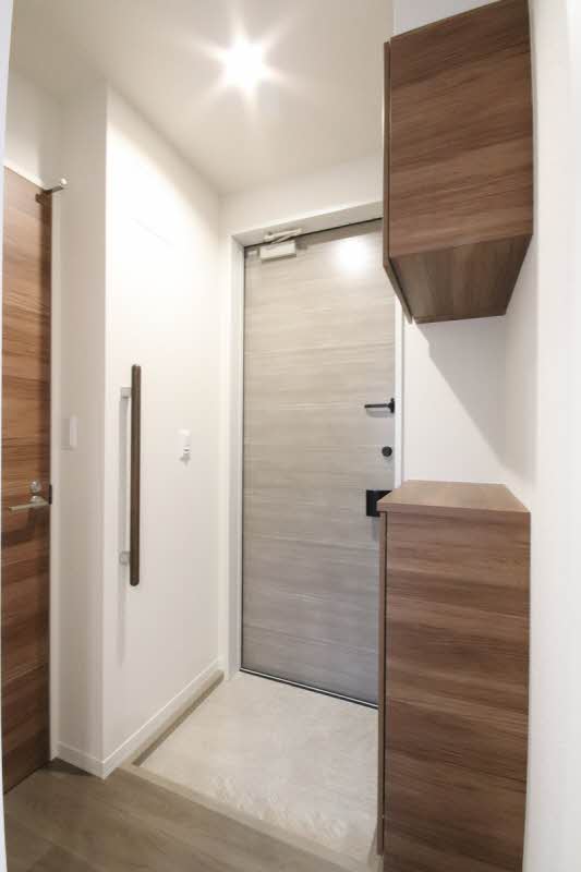 マ・モール弘明寺Ⅵ 201号-13