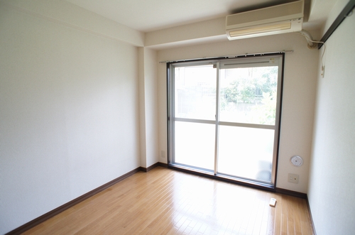 ヴィクトワール伊藤 102号-7